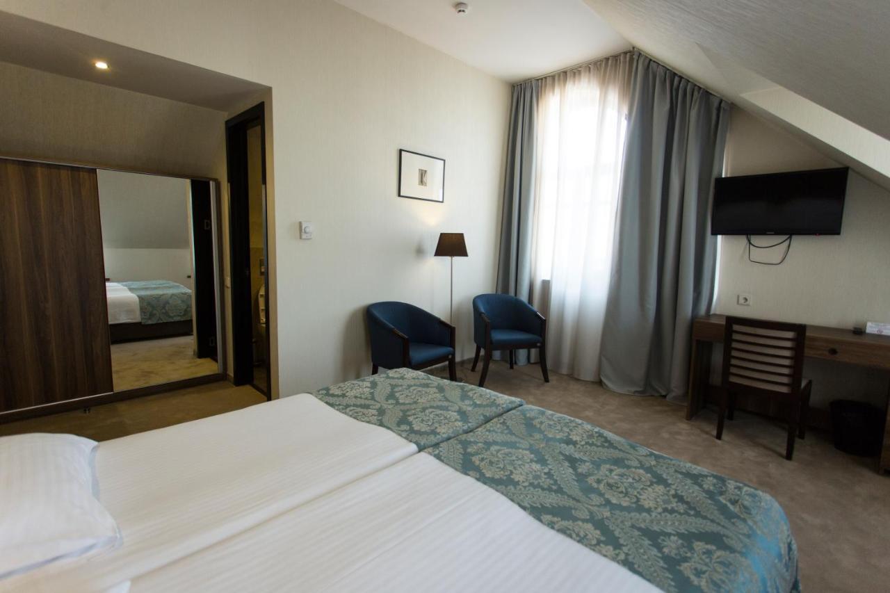 Old Meidan Tbilisi By Urban Hotels Esterno foto